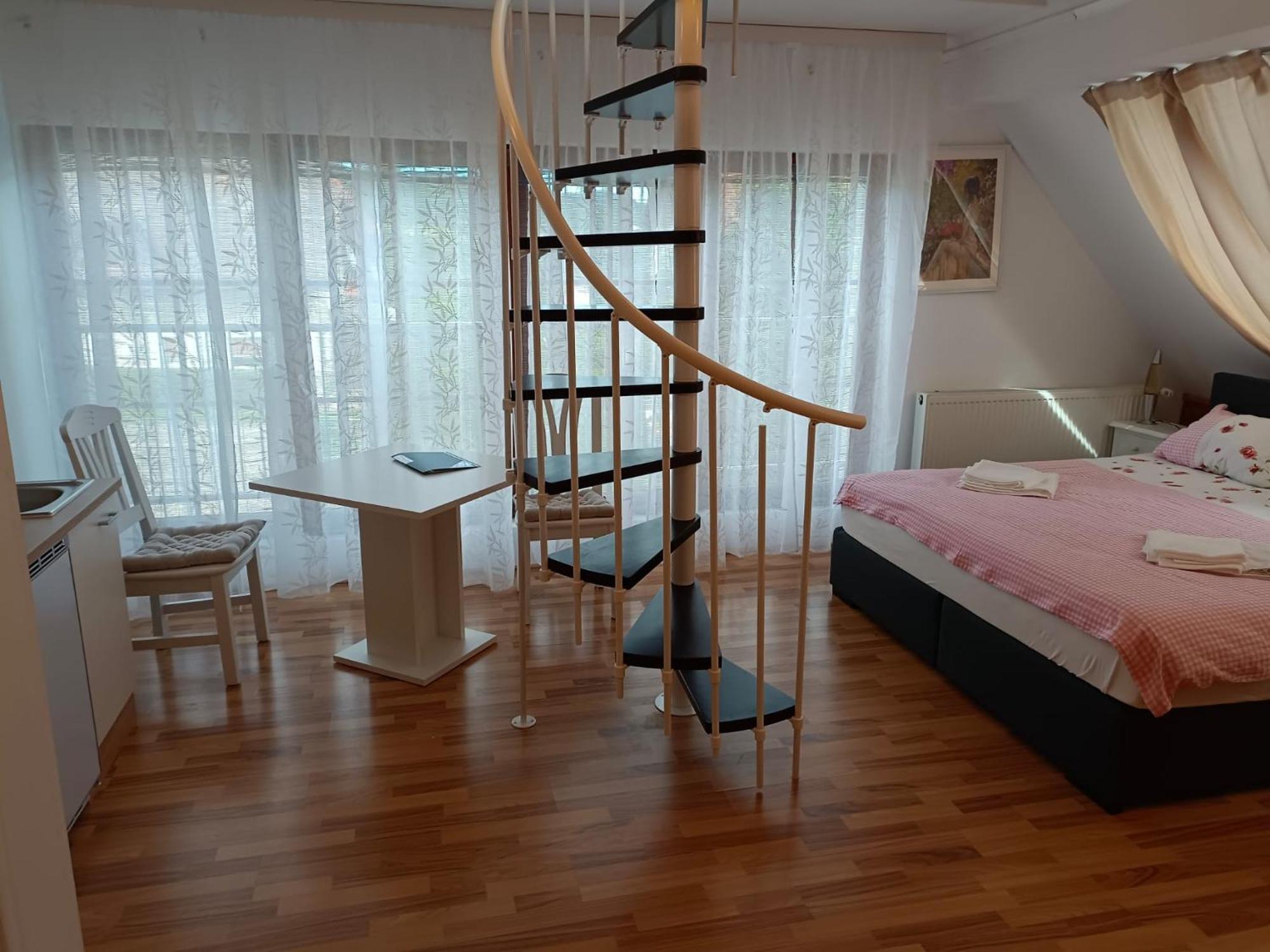 Appartement Pension Donaublick Grein 2 In Stifterstrasse19. Extérieur photo